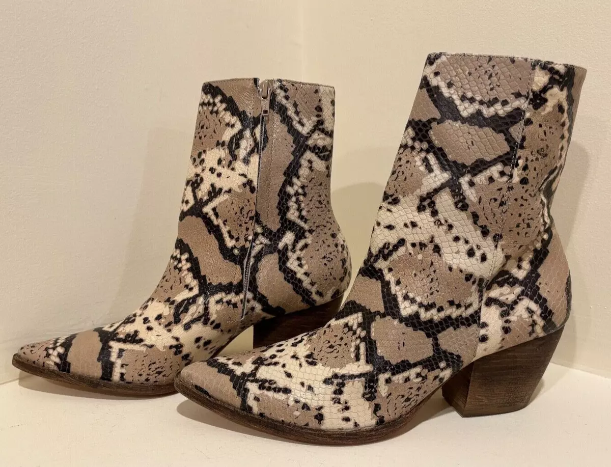 New Matisse Caty Cowboy Boots Snake Skin Leather 7.5 Ankle Booties