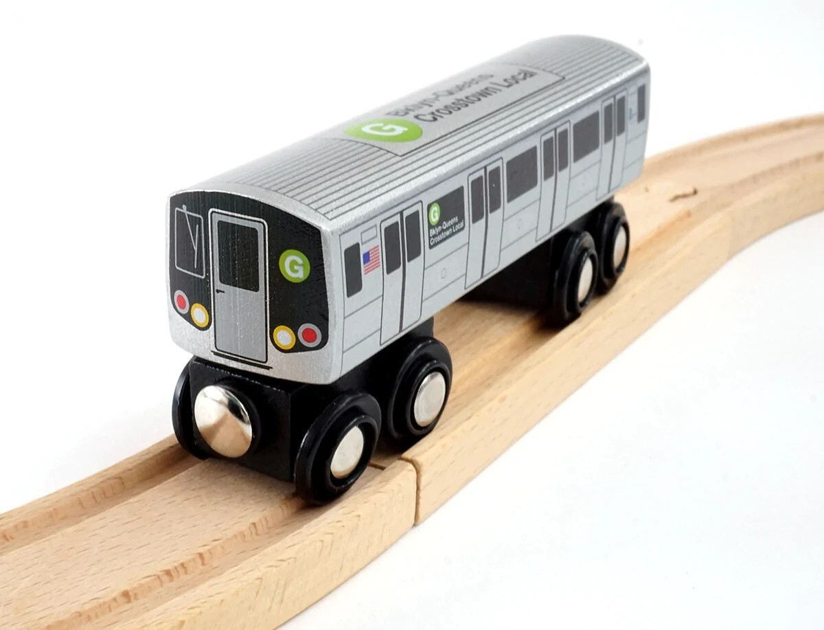 Munipals MP01-110G Wooden MTA Subway Car G Line Brooklyn -Queens