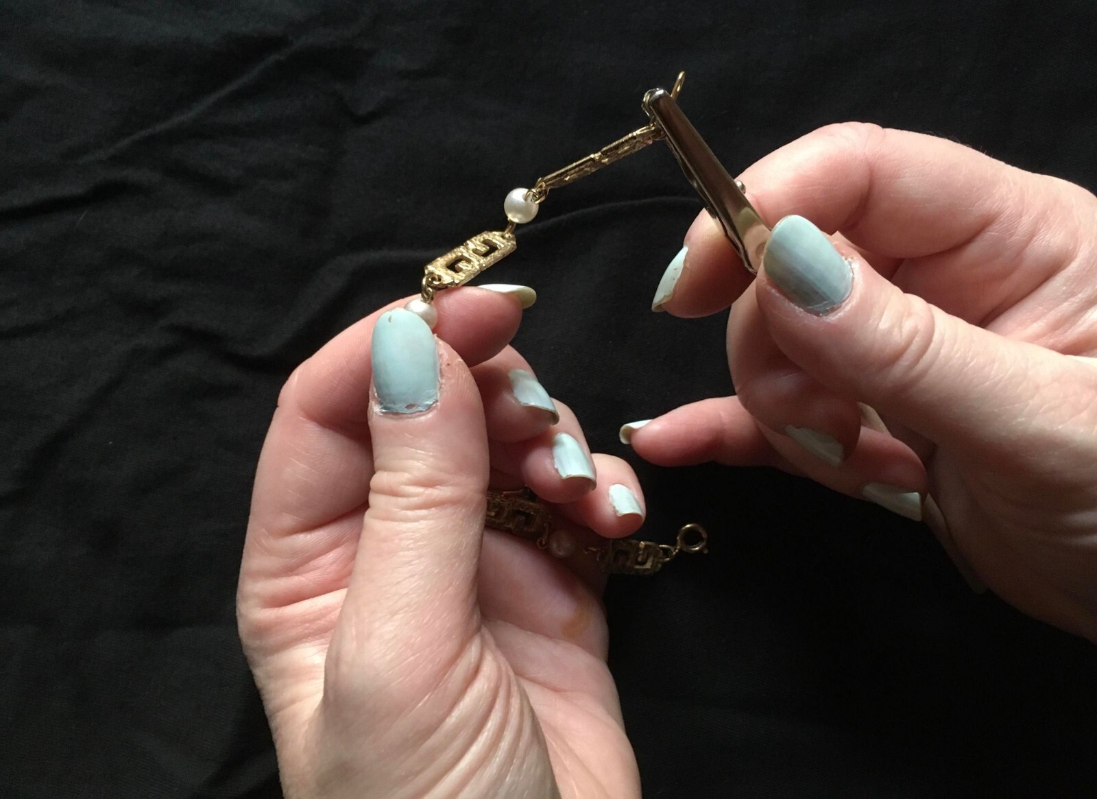 Bracelet buddy helper jewellery tool fastener clasp wooden metal made in UK eBay