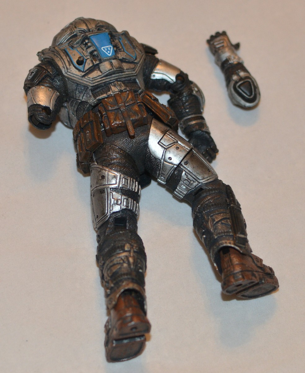 BROKEN Arm Loose NECA Marcus Fenix Figure GEARS OF WAR 1