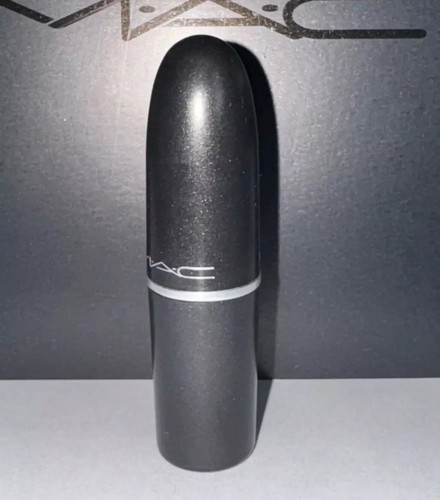 MAC PINK FRIDAY LIPSTICK~NICKI MINAJ