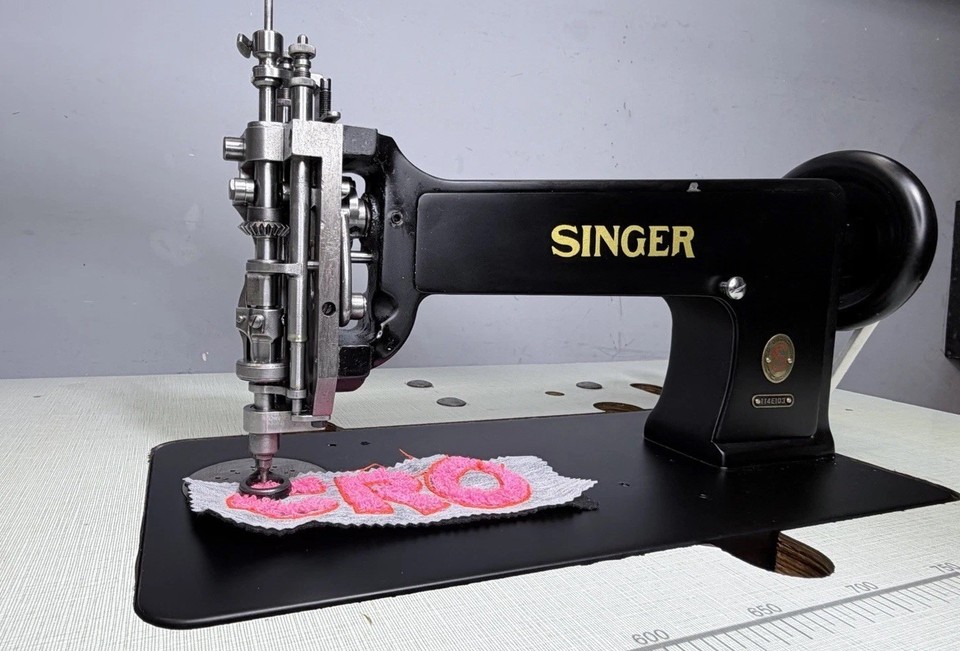 Singer Chain Singer 114e103 Chain Stitch Embroidery Machine It Is Same 114w103 | eBay