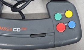 Commodore Amiga CD32 Joystick Controller