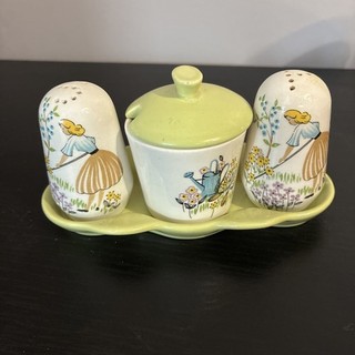 Beswick ‘Green Fingers’ Cruet set Salt and pepper