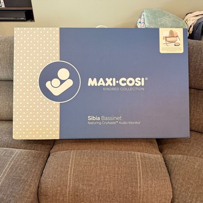 Maxi-Cosi Sibia Bassinet in Natural Color