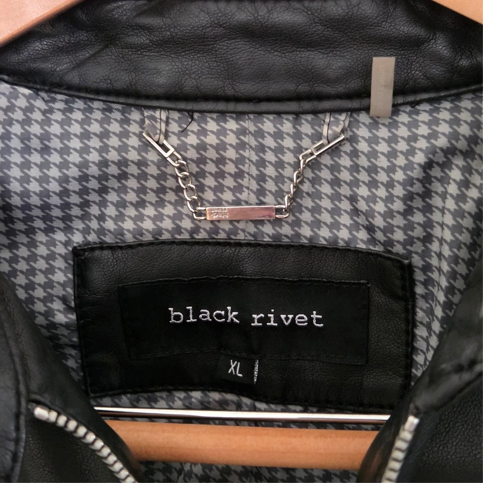 Chaqueta de cuero negra sintética para mujer con remache G I I I talla XL Foto 2 de 4