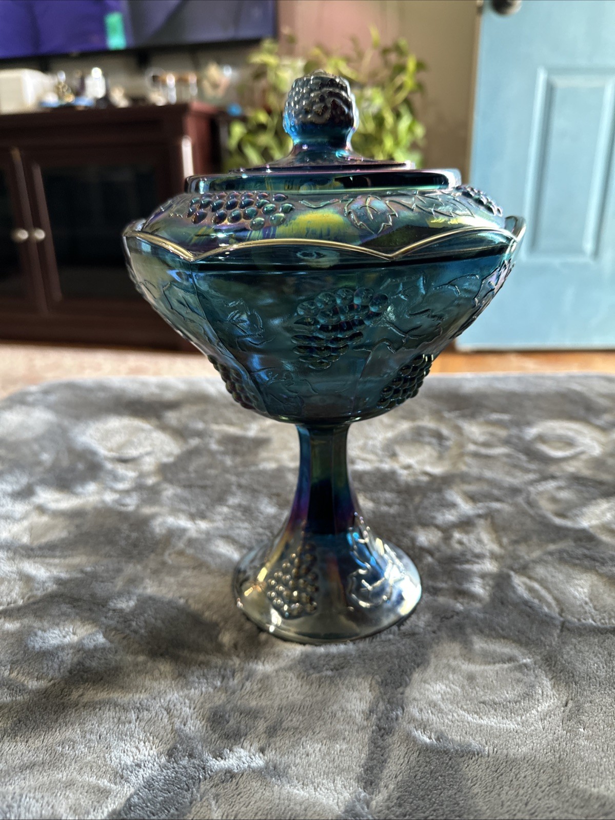 Carnival Glass Indiana Blue Wedding Bowl Compote Harvest Grape Lid Pedestal