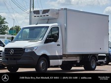 2023 Mercedes-Benz Sprinter 3500 Cab Chassis 170 WB