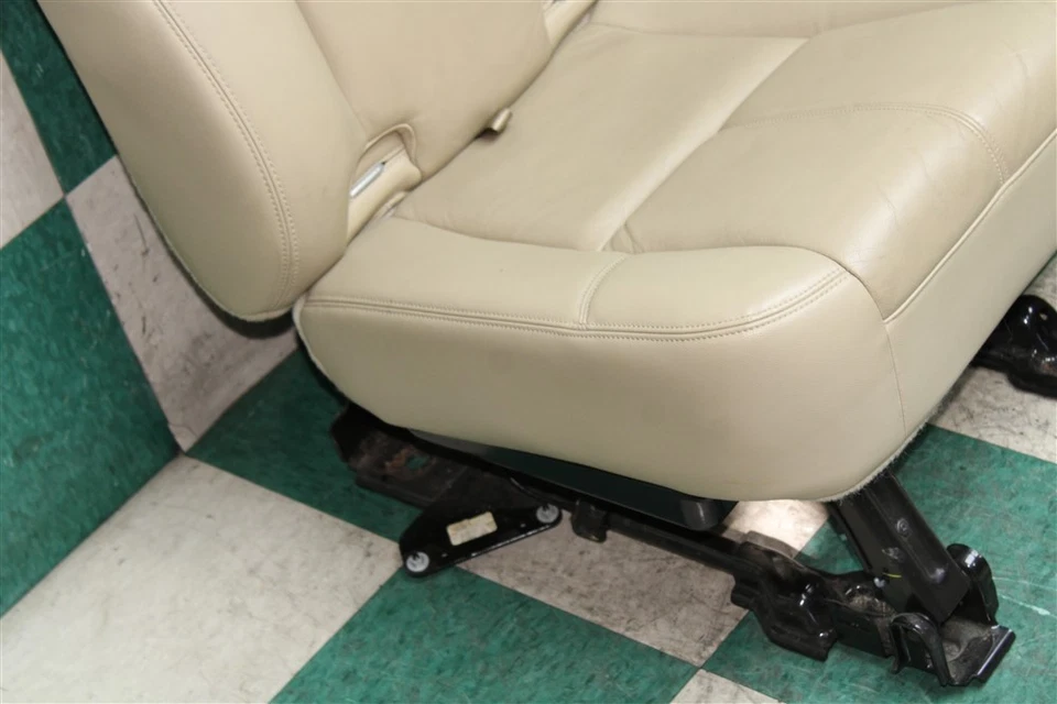 *NOTE* 11' AVALANCHE Tan Leather Dual Power Front Buckets Backseat Seats Set WTY - Image 3 of 4