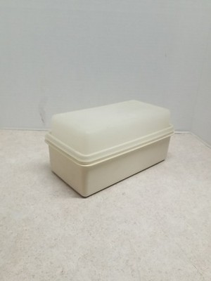 Tupperware 1508 Bread Loaf Keeper Tan with Sheer Lid