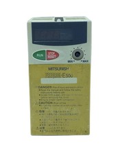 MITSUBISHI FR-E520-0.1K INVERTER *TESTED*