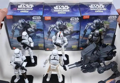 Star Wars Champion Series Lite Mandalorian & Grogu Set 9 Box Sealed