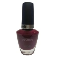 Cuccio Colour Nail Lacquer - Laying Around - 13 ml / 0.43 oz
