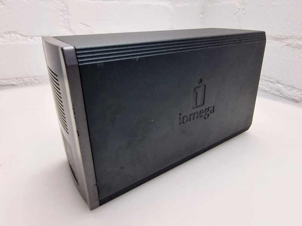 iOmega StorCenter Ix2 Modell NHDD2M P/N: 31787100 - Bild 4 von 4