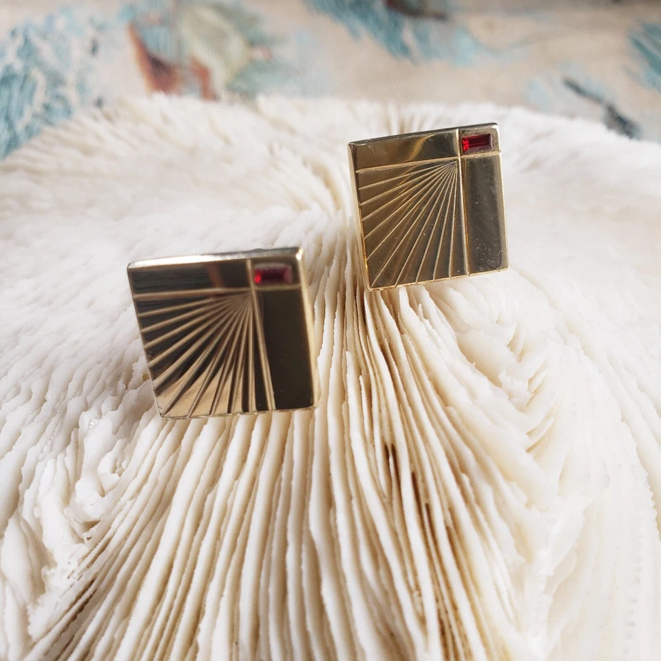 Gemelos Anson Gold Starburst con acento de rubí de vidrio con estuche vintage elegantes Foto 4 de 4