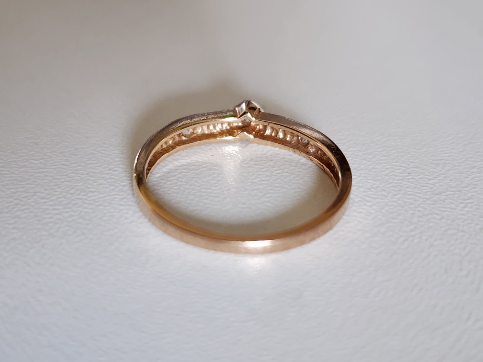 14K Solid Gold Plain Heart Diamond Ring-1.79 Grams - image 11