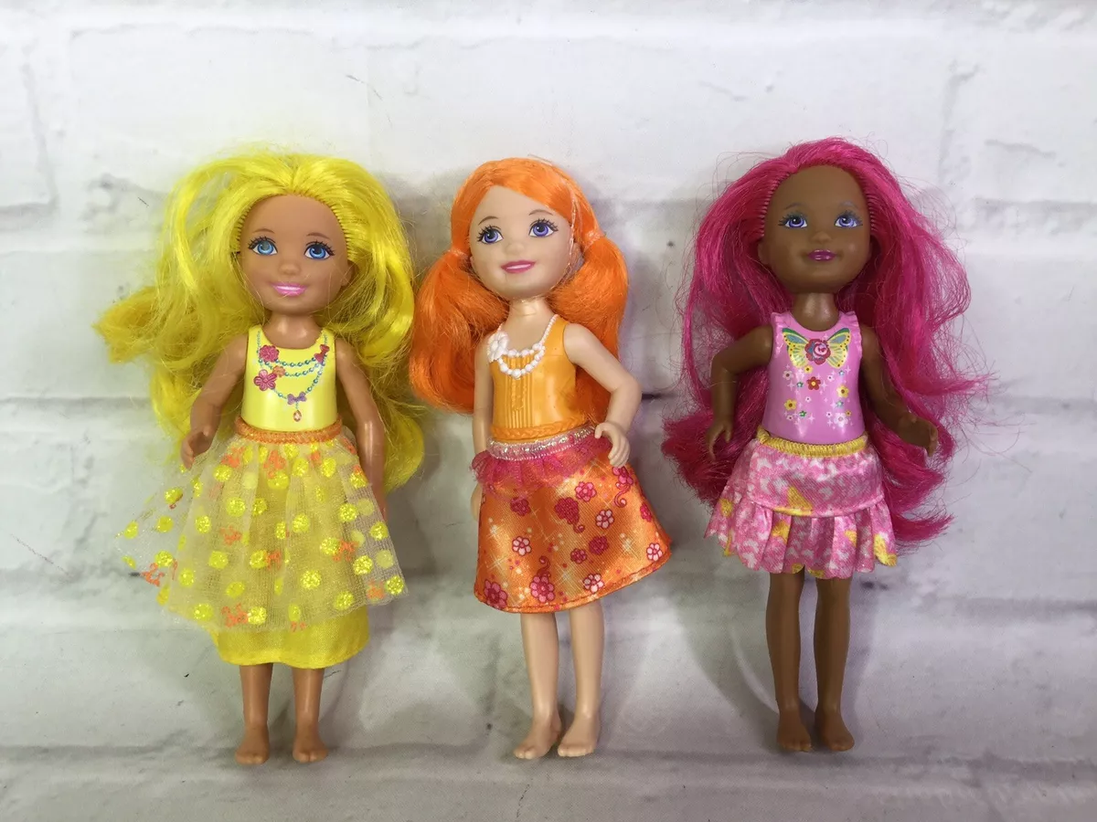 Barbie dreamtopia rainbow cove 7 doll gift shop set
