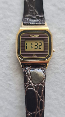 Casio L770G (QW85) Damen Goldfarben Vintage LCD Digitaluhr Japan 1980 - Neuwertig