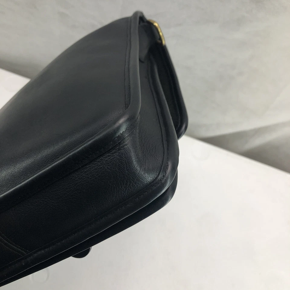 Vtg Coach 5130 RETRO Classic Willis Station Messenger Crossbody Bag Made in USA - Image 3 of 4