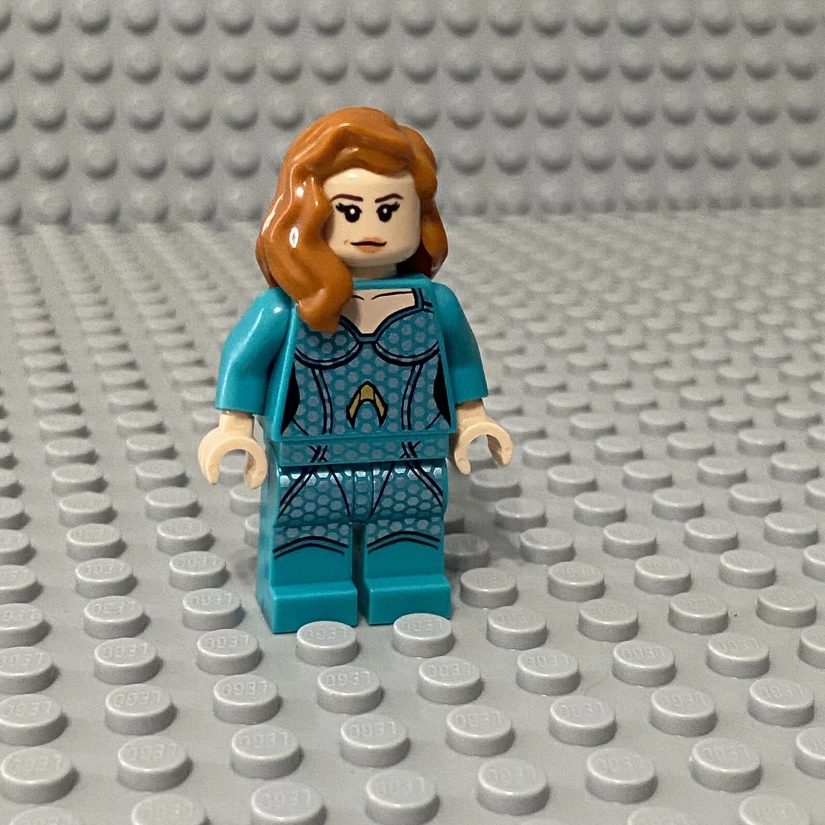 LEGO DC Comics Mera sh524 from Set 76095 Authentic Minifigure