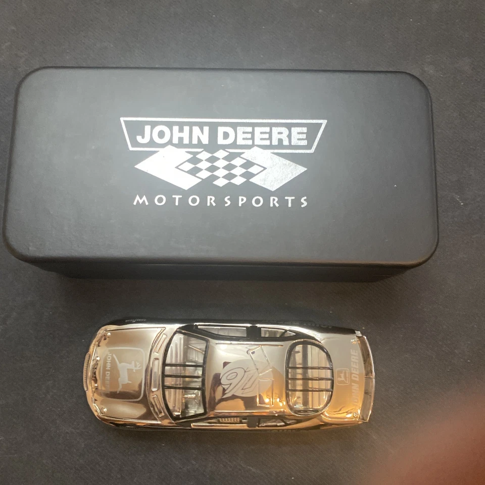 约翰迪尔纳斯卡赛车运动 1998 年赛车冠军白金 #97 汽车限量版  — 第 3/4 张图片