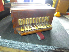 Settembre 1860 Melodeon 10 In Line Accormonica..  Chiavi in osso,, tedesco ?.   GWC.