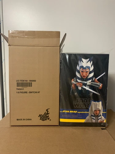 Hot Toys Star Wars The Clone Wars Ahsoka Tano Sixth Scale Figure TMS021
