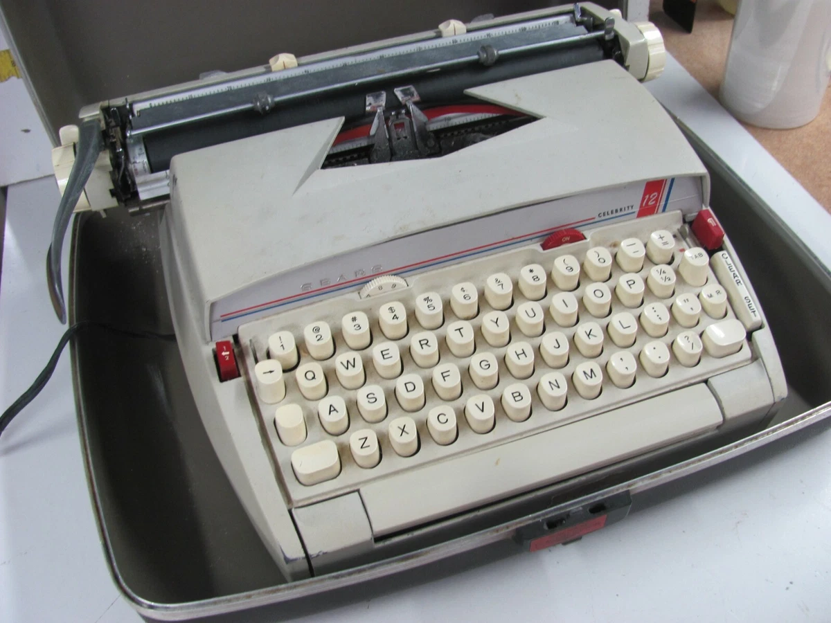 Vintage Sears Celebrity 12 Electric Powered Portable Typewriter w/ Hard Case