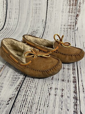 UGG Chestnut Suede Moccasin Slippers with Shearling UGG | Shoes | Ugg Dakota Chestnut Suede Moccasin Slippers  main image 2