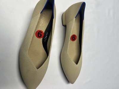 Rothy's The Point II pointed-toe flats in a beige color 9 NWOB 