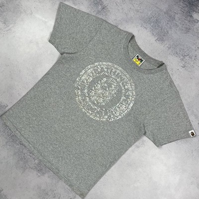 BAPE A Bathing Ape Big Logo Kurzarm T-Shirt Größe Small Grau 100 % Baumwolle Y2K