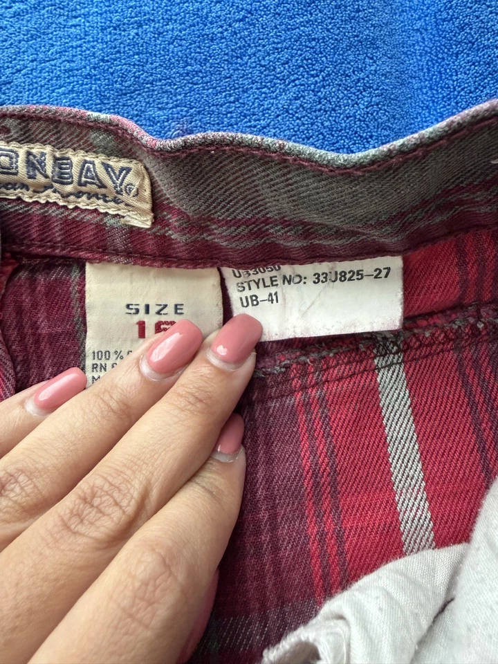 VTG 90s Boys 16 26 Waist Union Bay Red Plaid Long Shorts Jorts Skater Streetwear - Image 3 of 4