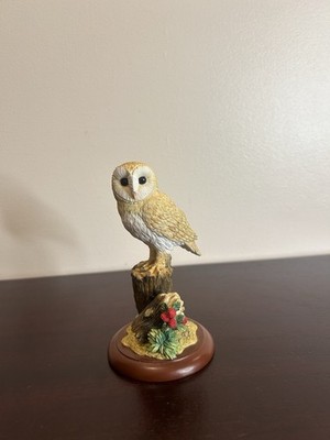 Border Fine Arts Studio Barn Owl Figurine A6052   Wildlife Bird Ornament