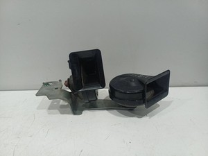 BMW 5 E60 E61 2004 Hupe Signalhorn Fanfare 6935987 ATZ31967