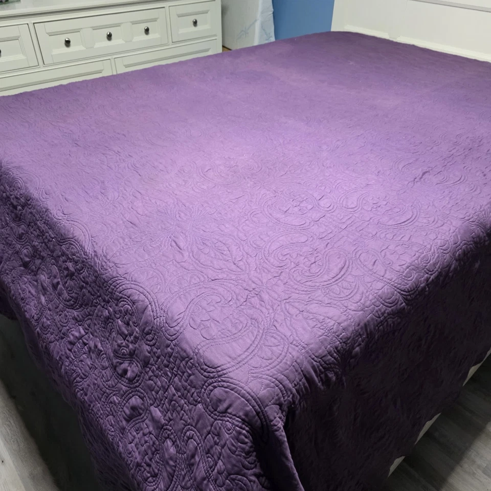 Quilted Bedspread Queen 108x92 Purple - Image 4 of 4