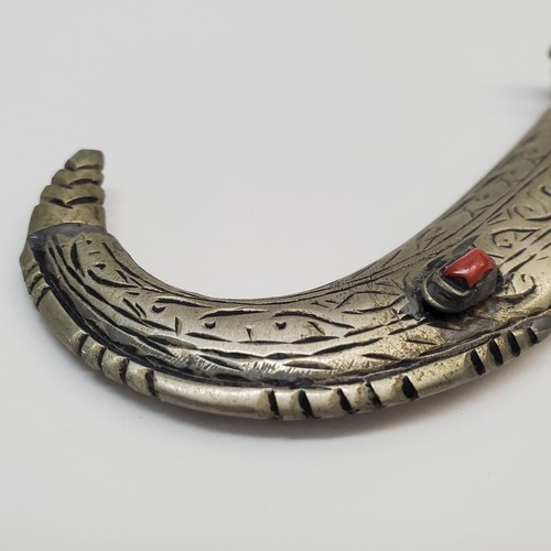 Vintage Moroccan Nimcha Knife Blade Dagger African Coral Inlay w/ Sheath - Picture 10 of 14