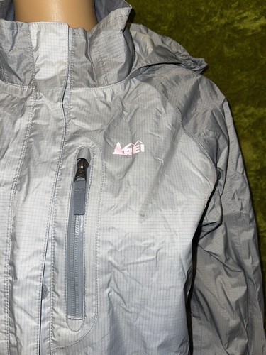 REI Youth Girls XL 18 Rainwall Gray Hooded Lightweight Rain Shell Jacket - Picture 2 of 9