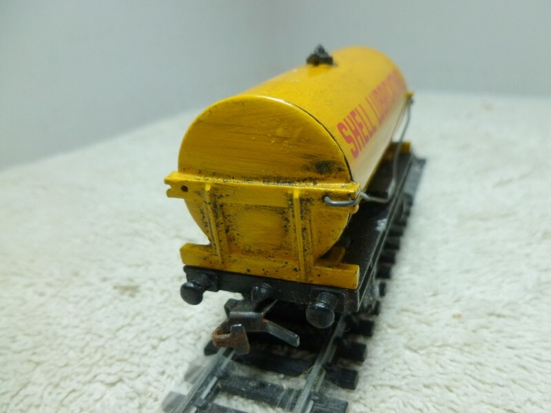 Picture 4 of 5