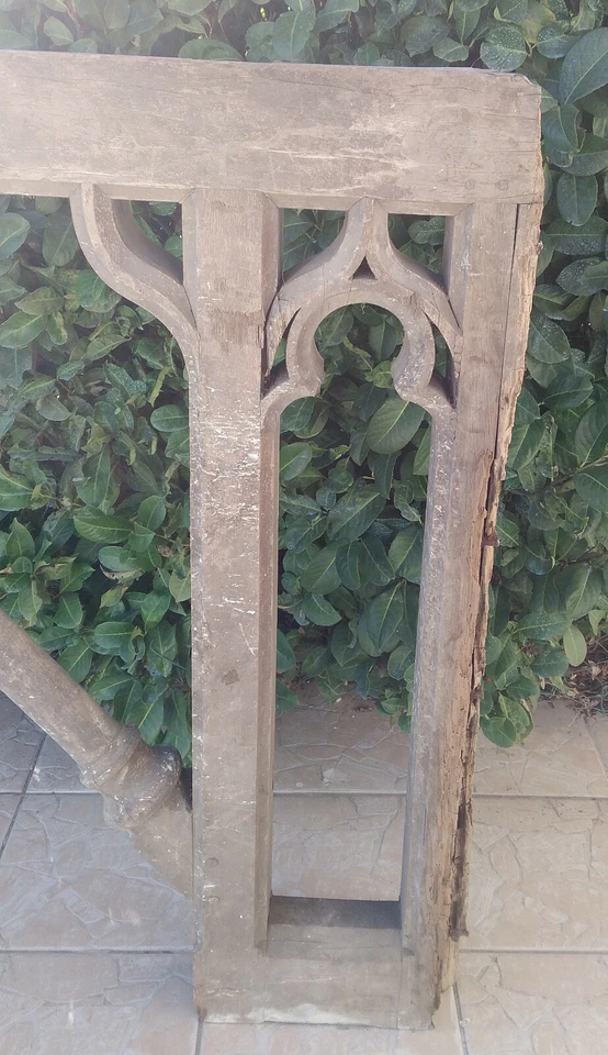 Potence style Gothique en chêne 18ème - Photo 2/4