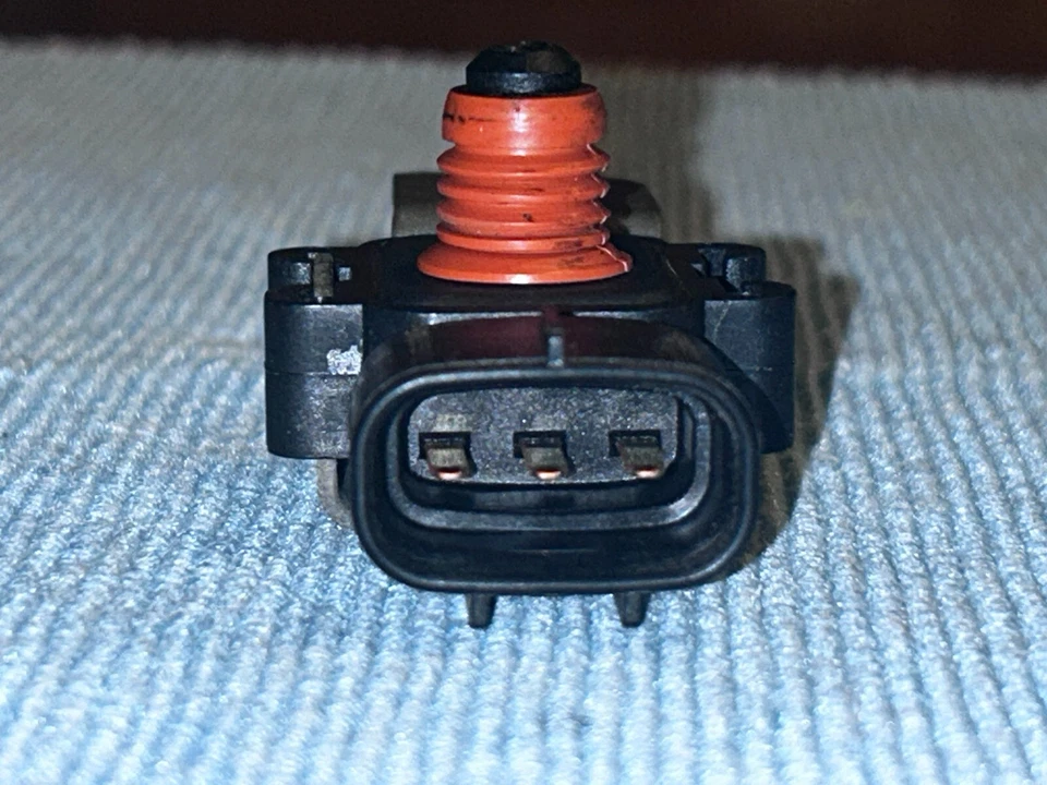 95-01 铃木 Swift Esteem 雪佛兰地铁地图传感器 18590-50G10 原始设备制造商 — 第 2/3 张图片