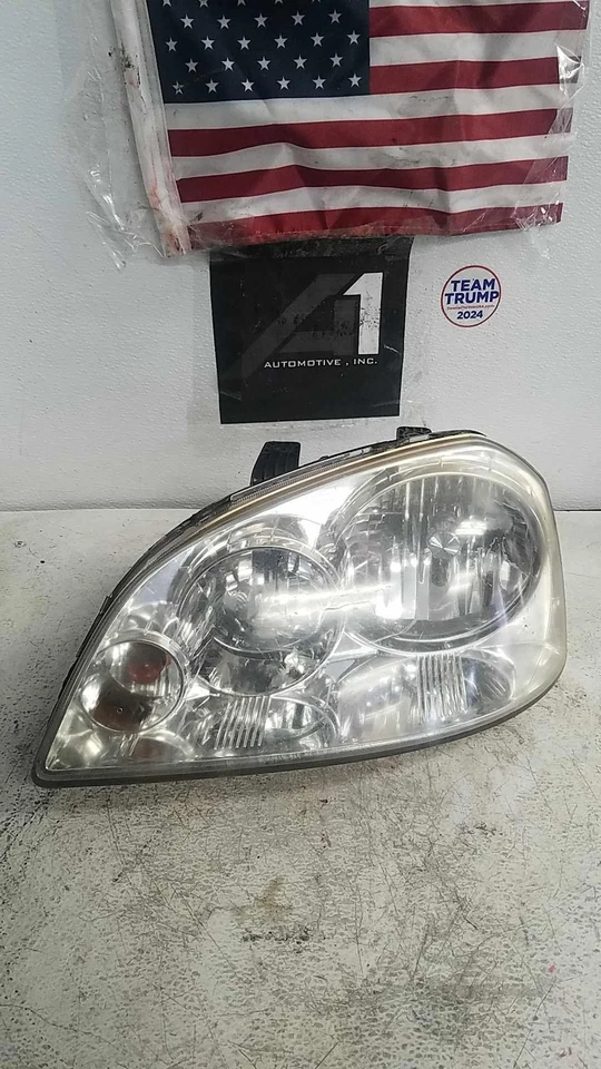 05-08 SUZUKI FORENZA FARO DELANTERO IZQUIERDO LADO CONDUCTOR LÁMPARA MONTAJE LH OEM Foto 2 de 4