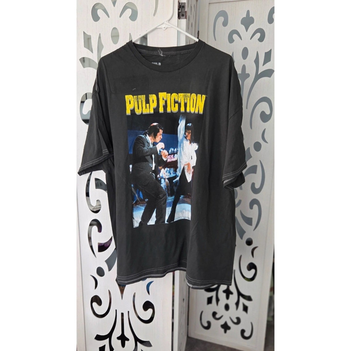 Pulp Fiction T Shirt 2XL Black distressed Graphic Movie Tee Dance 