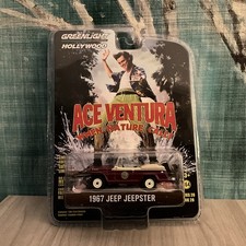 Greenlight Hollywood series 1967 Jeepster Ace Ventura When Nature Calls