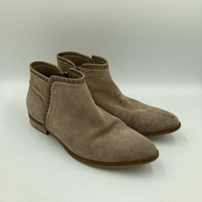ITALEAU Miralda Beige Suede Studded Waterproof Ankle Booties 9 EU39.5 Zip