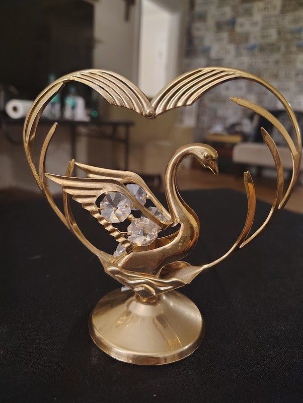 Vintage Mascot Inc Austrian Crystal Delight 24K Gold Plated Swan