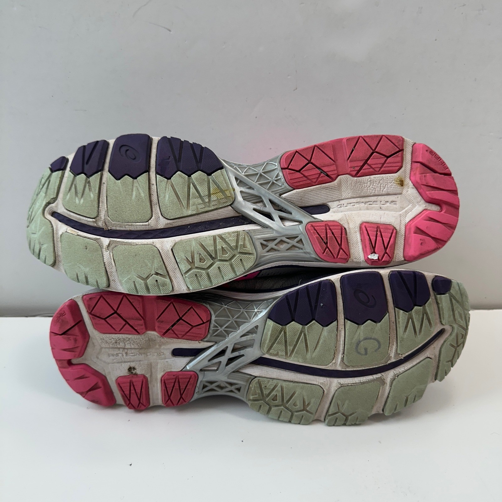 Asics Gel-Kayano Running Shoes Athletic Comfort Activewear Gray Pink Women's 9.5 thumbnail 11