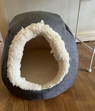 Boots Barkley Pet Cave Bed XS Gray Orthopedic Enclosed Indoor Polyester