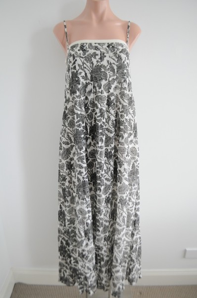 Auguste Slip Maxi Dress Women's Size 8 Black White Floral Sleeveless Stretch