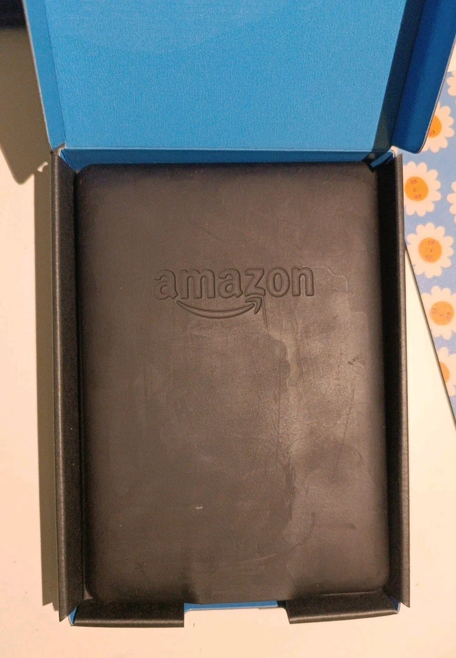 Kindle Paperwhite 7ª Generazione schermo da 6” Nero  - Immagine 2 di 4