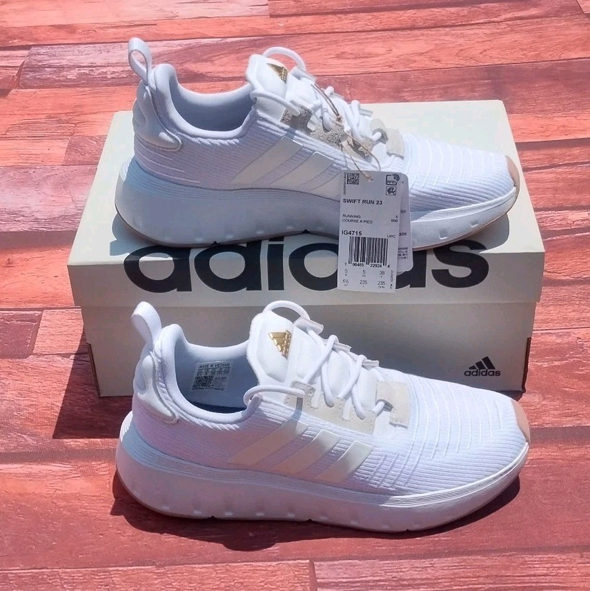 Adidas Swift Run 23 Women’s Running Shoes Athletic Sneaker White Size 6.5 New Adidas Swift Run 23 Women’s Running Shoes Athletic Sneaker White Size 6.5 New